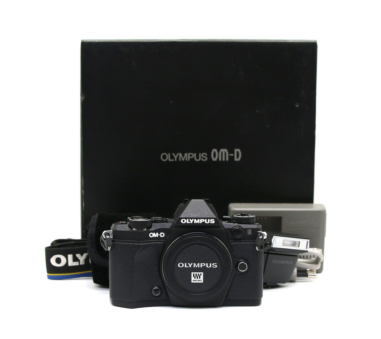 Olympus OM-D E-M5 II body в упаковке (пробег 12070 кадров)