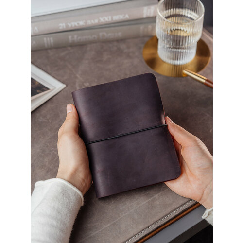 Кожаная тетрадь на кольцах Ptaho формата А6 на резинке/Блокнот из натуральной кожи со сменными блоками, 10х15см