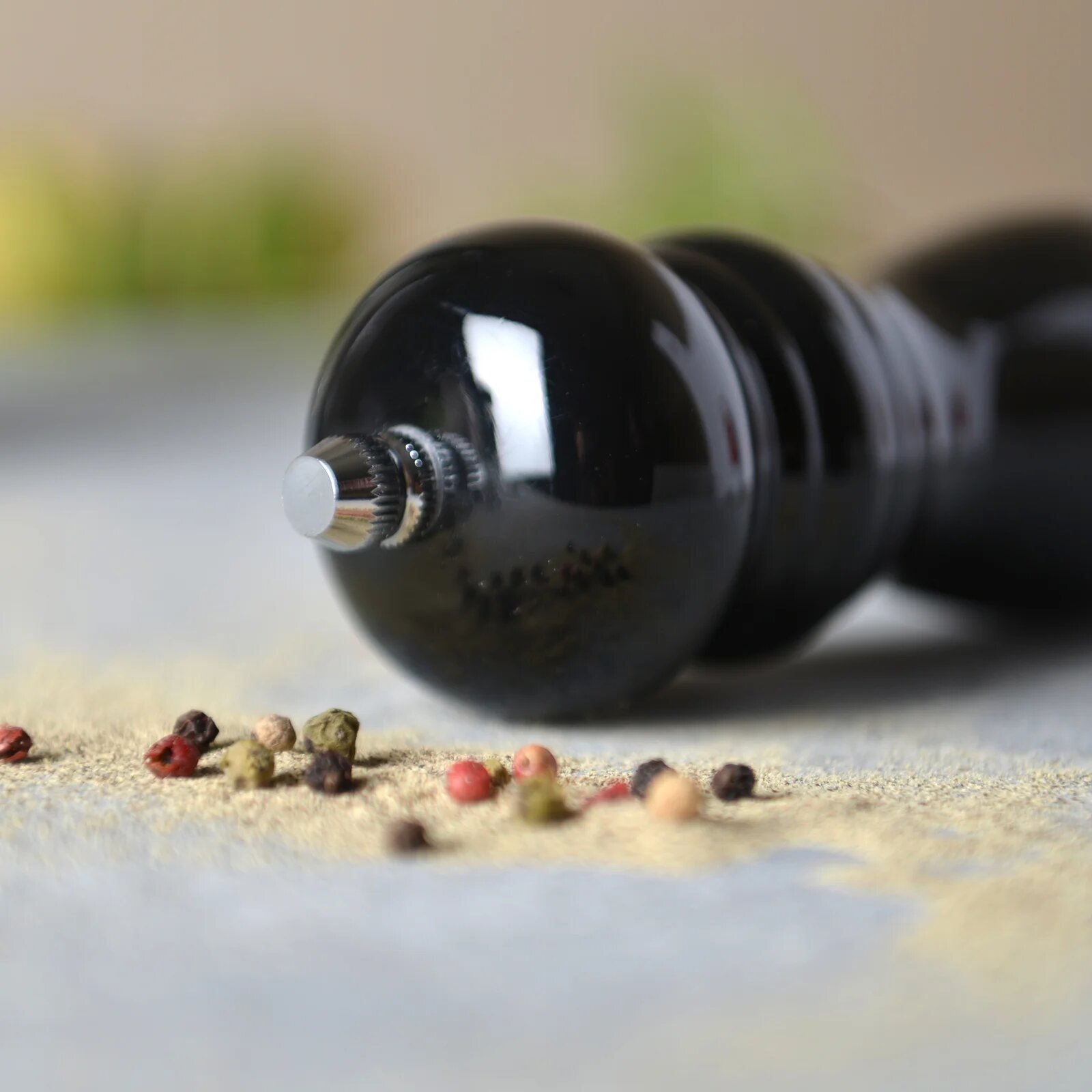 Мельница BergHOFF Essentials, для перца, черная, керамическая, деревянная — фото 1