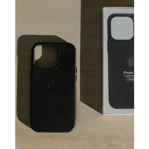 Чехол черный для IPhone 13 Pro Leather Case с анимацией и функцией MagSafe