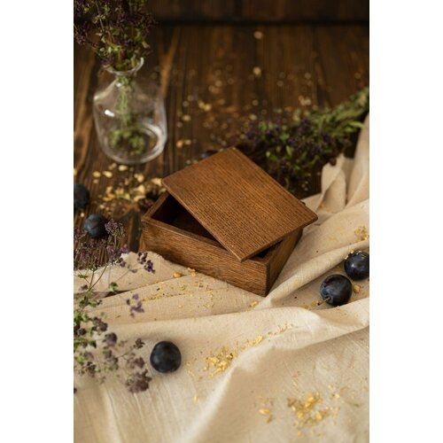 Шкатулка светлая деревянная из массива дуба 145х100х55 мм