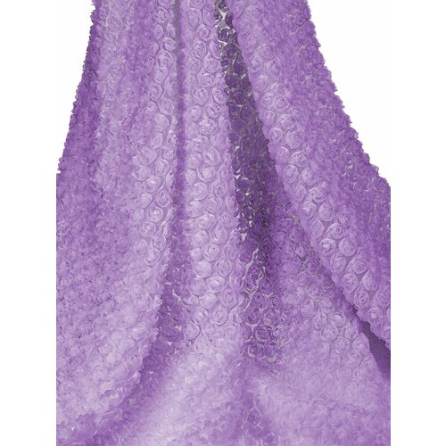 Ткань с розами на сетке 135х200 см