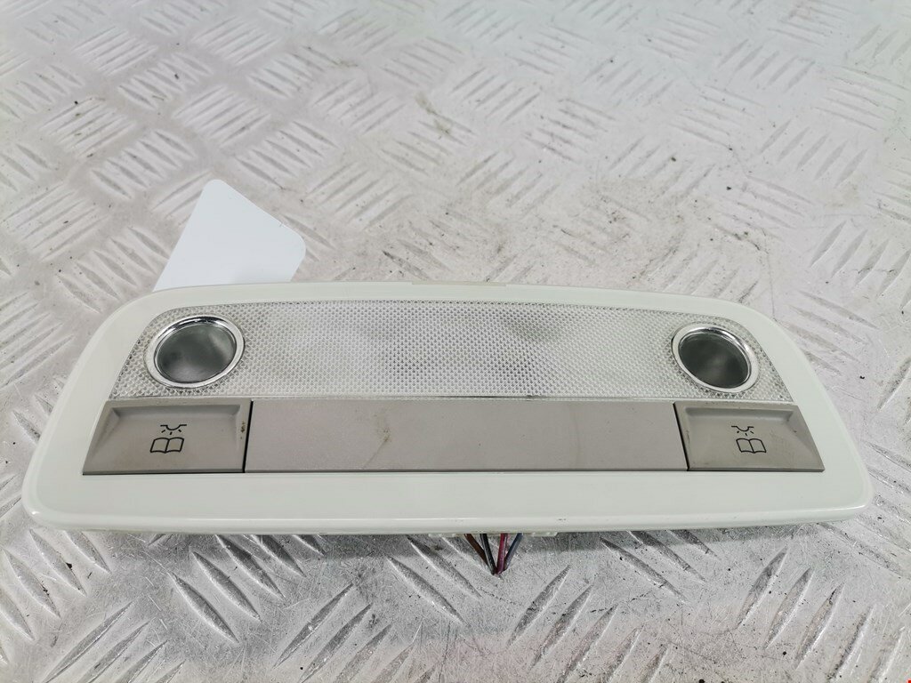 Плафон салонный Mercedes C-Class (W204) A2048204901 арт. 1703478