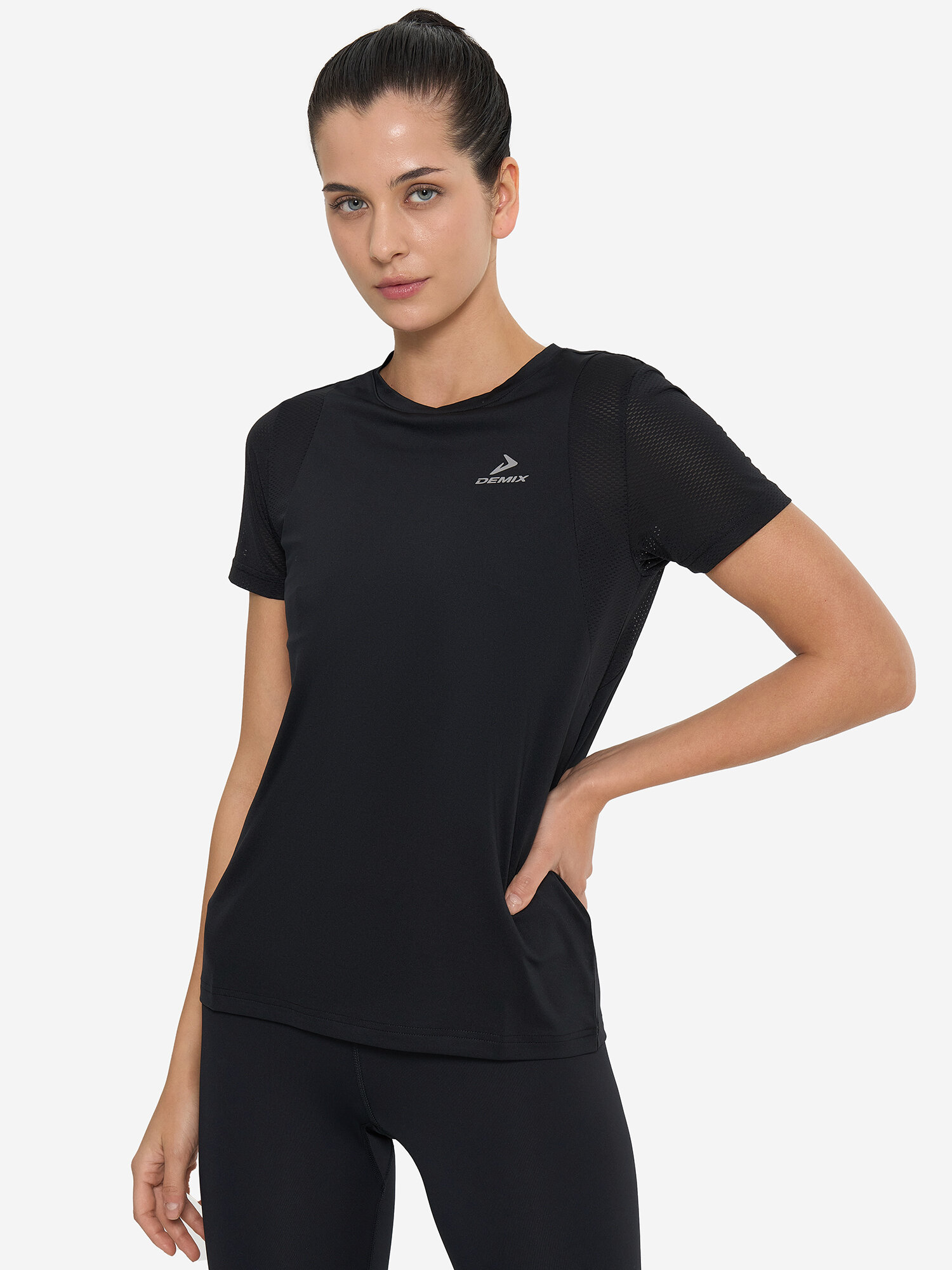 Футболка спортивная Demix W D Fitness GYM SS T-Shirt, размер 42, черный