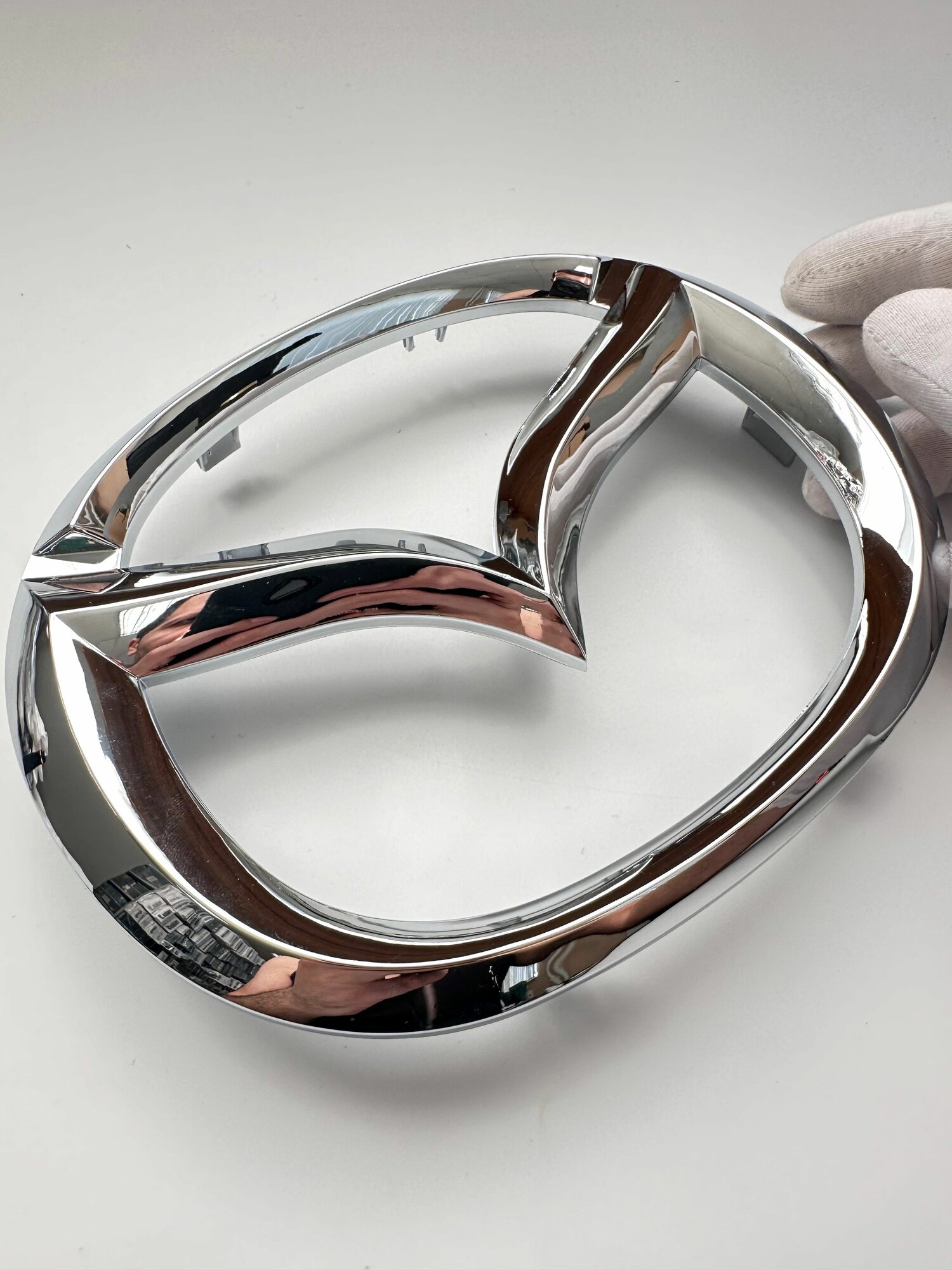 Эмблема на руль Mazda 68мм, Шильдик Мазда 1шт.
