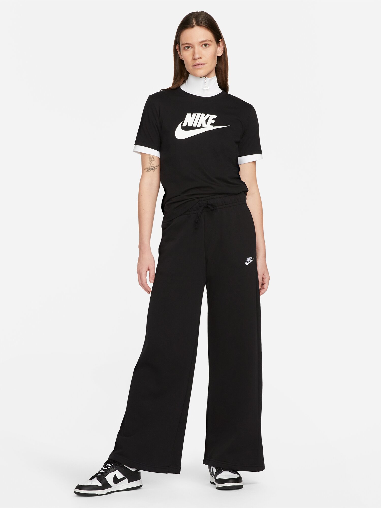 Футболка NIKE Essential ICON Futura, 1 шт., размер S, черный — фото 1