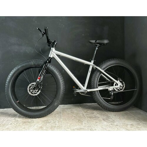 фото Велосипед фэтбайк fatbike timetry tt109/9s 26" алюминиевая рама 19" гидравлический тормоз, серебро модель 2024