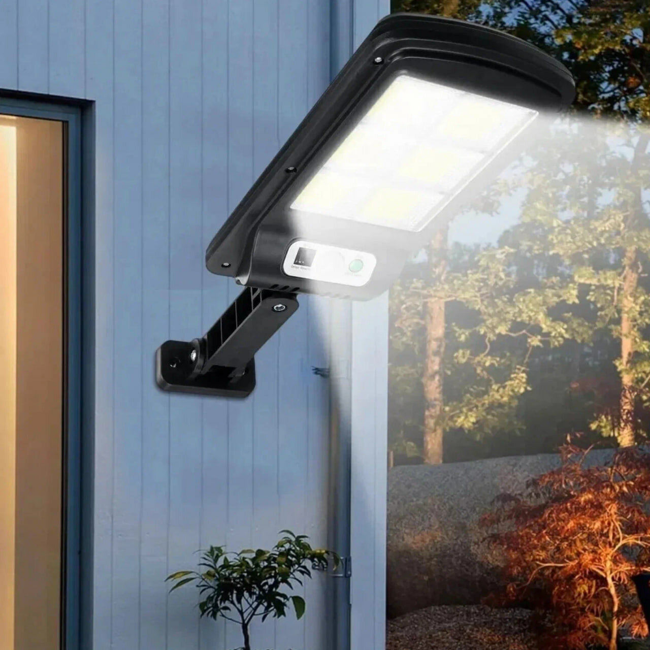 Уличный светильник URM XPLW890, на солнечной батарее, LED, IP67, черный, пластик — фото 1