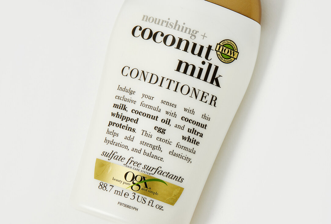 Кондиционер для волос Ogx Питательный с кокосовым молоком, 88,7 мл (мини).