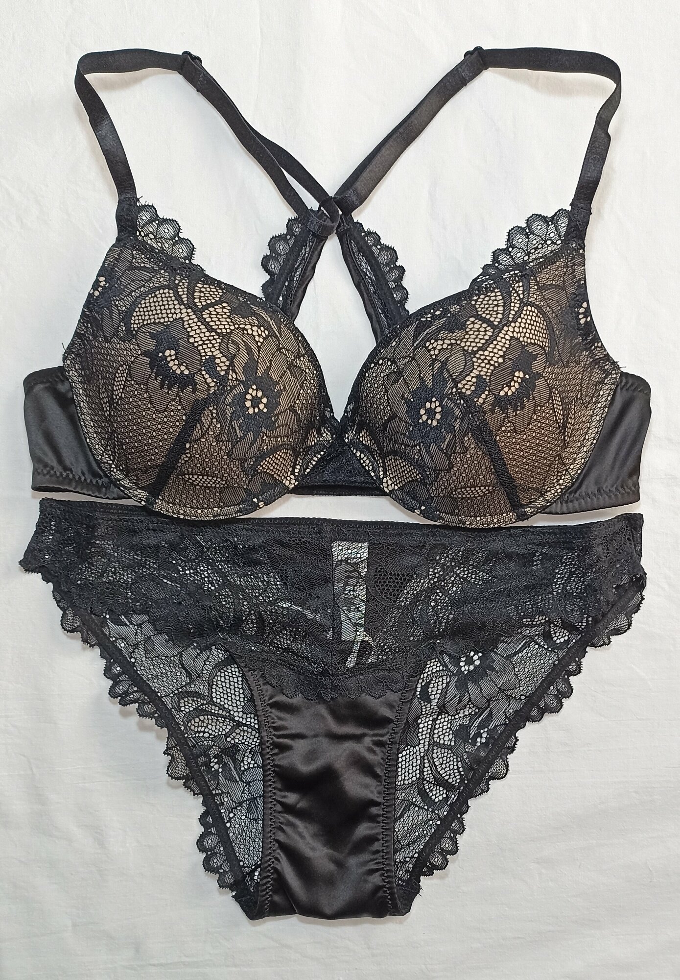 Комплект нижнего белья  infinity lingerie