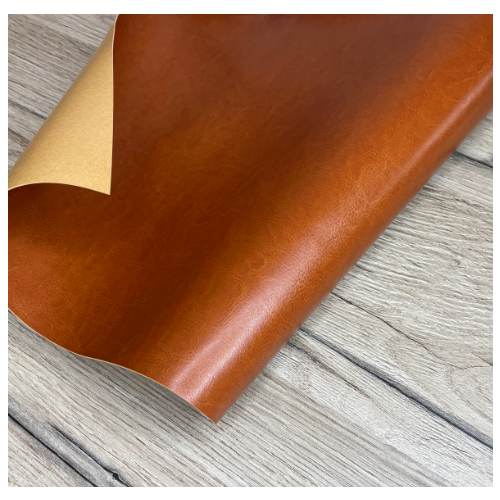 Переплетный кожзам (Италия) глянцевый, цвет светло-коричневый, отрез 35*50 см