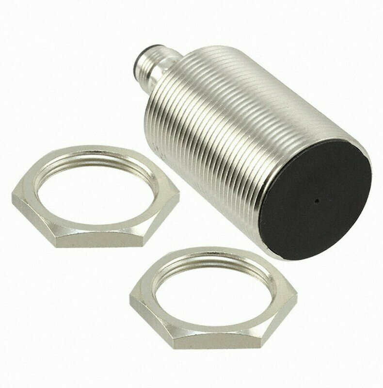 E2B-M30KS15-M1-B1 OMRON индуктивный датчик — фото 1