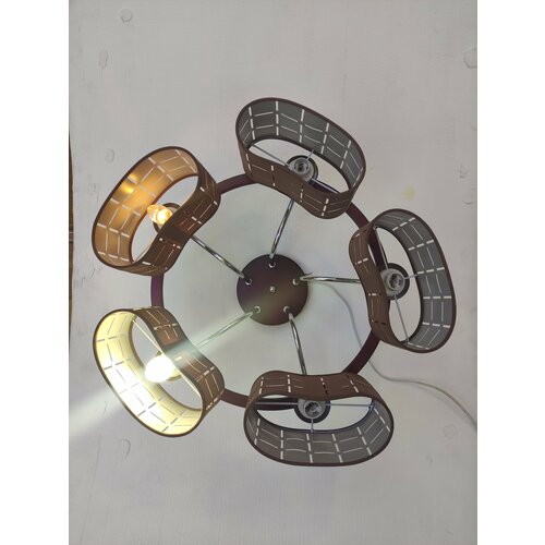 Люстра рожковая красное дерево/хром, текстильные коричневые плафоны с прозрачным вырезом