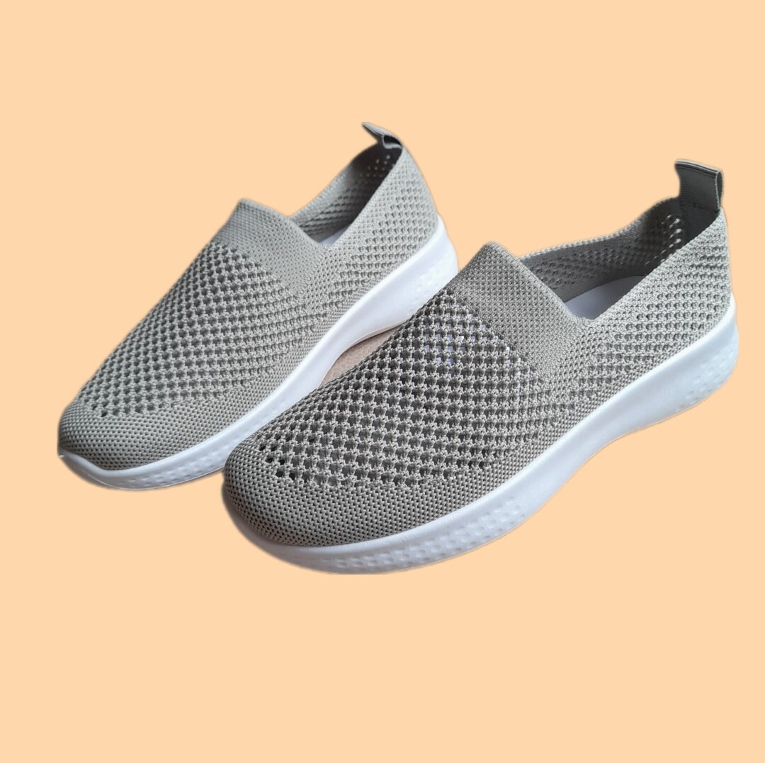 фото Слипоны женские облегченные, кроссовки дышащие, цвет голубой, размер 39