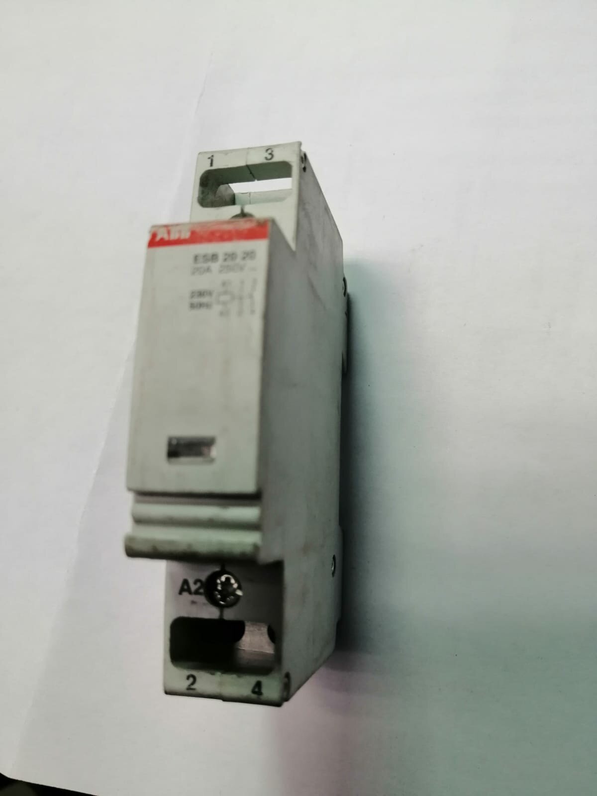 Контактор ABB ESB20-20, модульный, 2 полюса, AC/DC, винтовое соединение