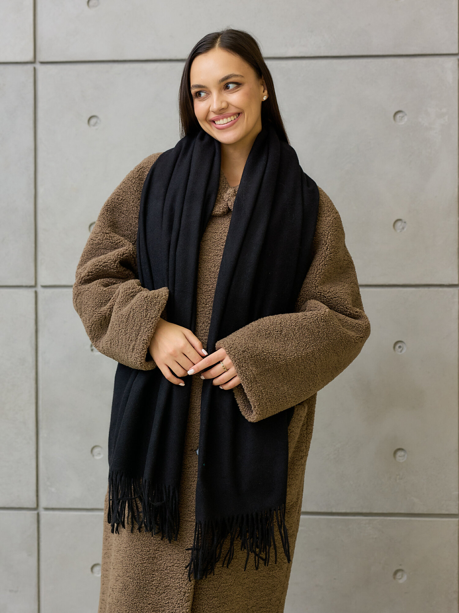 Шарф  для девочек и женщин180х50 см черный