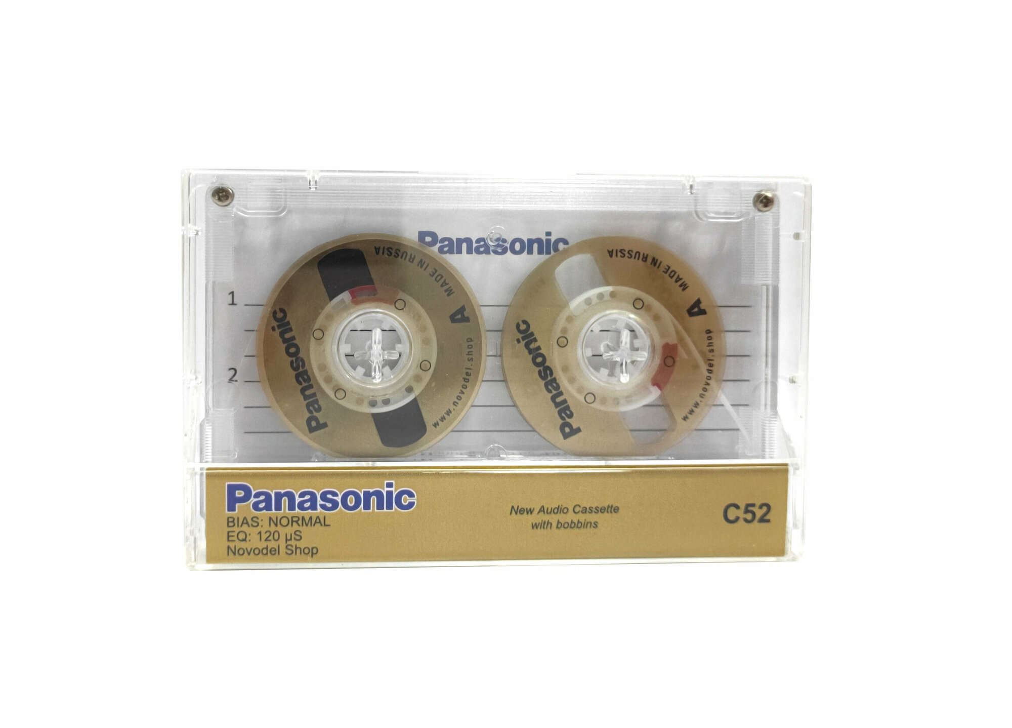 Аудиокассета "PANASONIC" с золотистыми боббинками