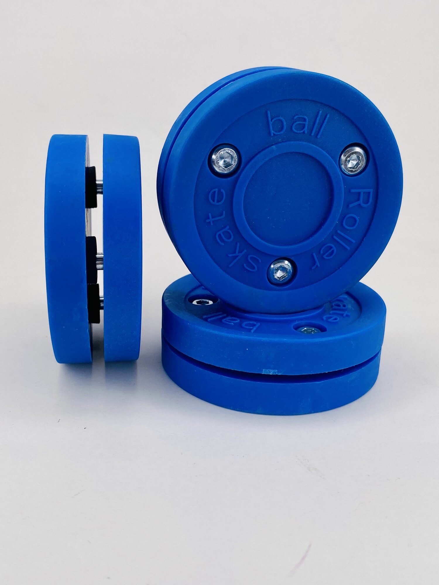 Шайба Green Biscuit Roller Skate ball синяя для дриблинга для хоккея — фото 1