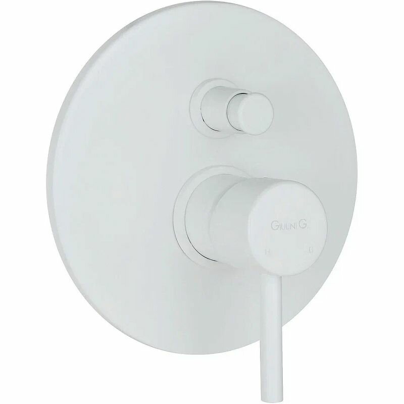 фото Смеситель для душа Giulini Futuro встраиваемый с переключателем на 3 потребителя, хром F6513-3