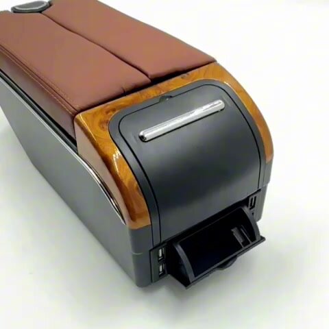 Универсальный подлокотник для автомобиля, 7 USB для зарядки гаджетов, крепление на центральную консоль — фото 1