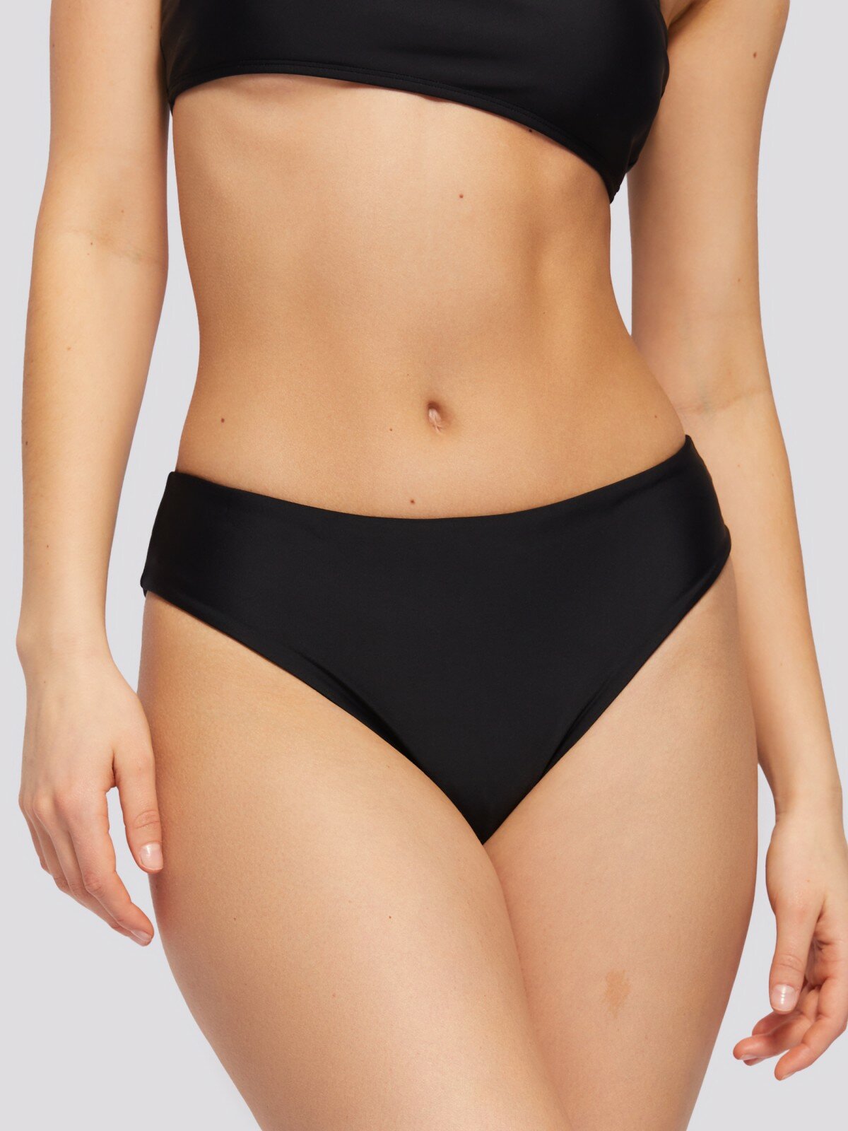 фото Купальные плавки со средней посадкой, цвет черный, размер L 024239759045