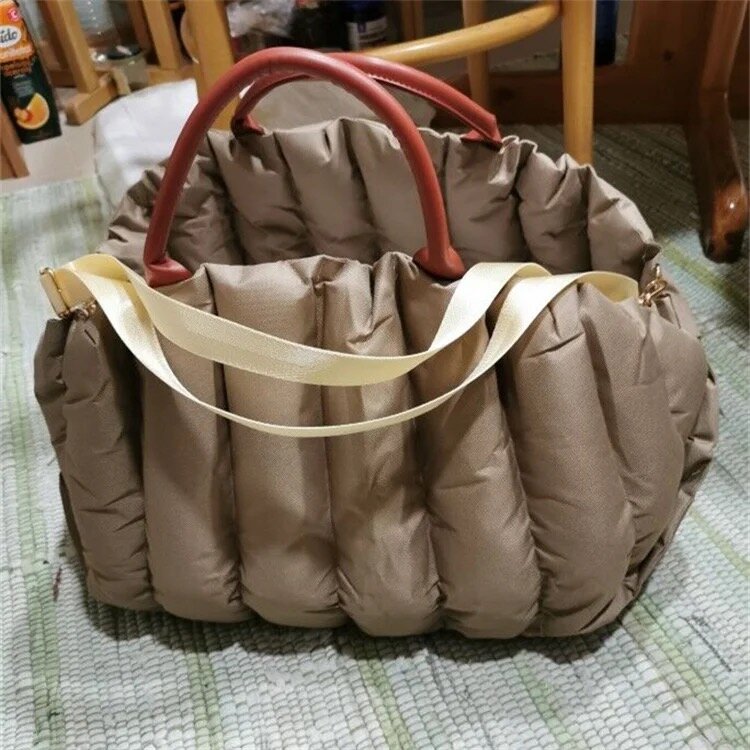 Многофункциональная сумка-переноска для переноски и перевозки собак и кошек в кофейном цвете. Размер L