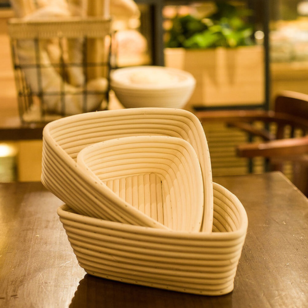 фото Треугольные корзины для расстойки хлеба с вкладышем для поднятия теста из ротанга ручной работы