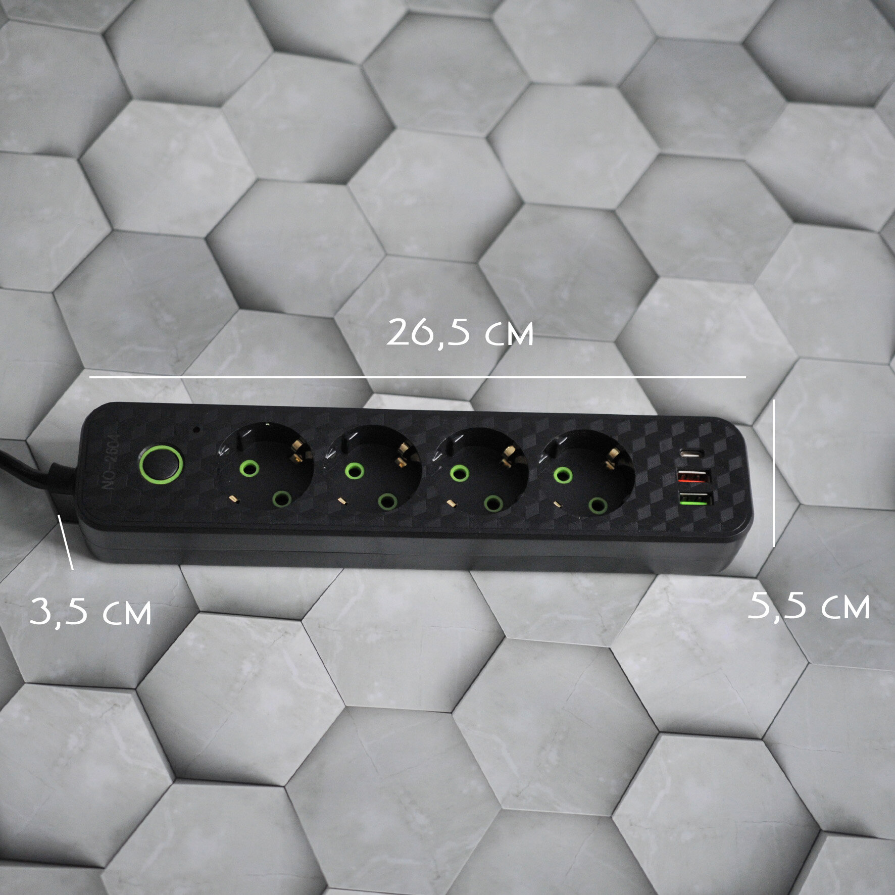 Сетевой фильтр с 2 USB-портами, 1 Type-C, 4 гнезда, черный, 3 м /Универсальный удлинитель для дома 3 м 2 USB 1 Type-C — фото 1