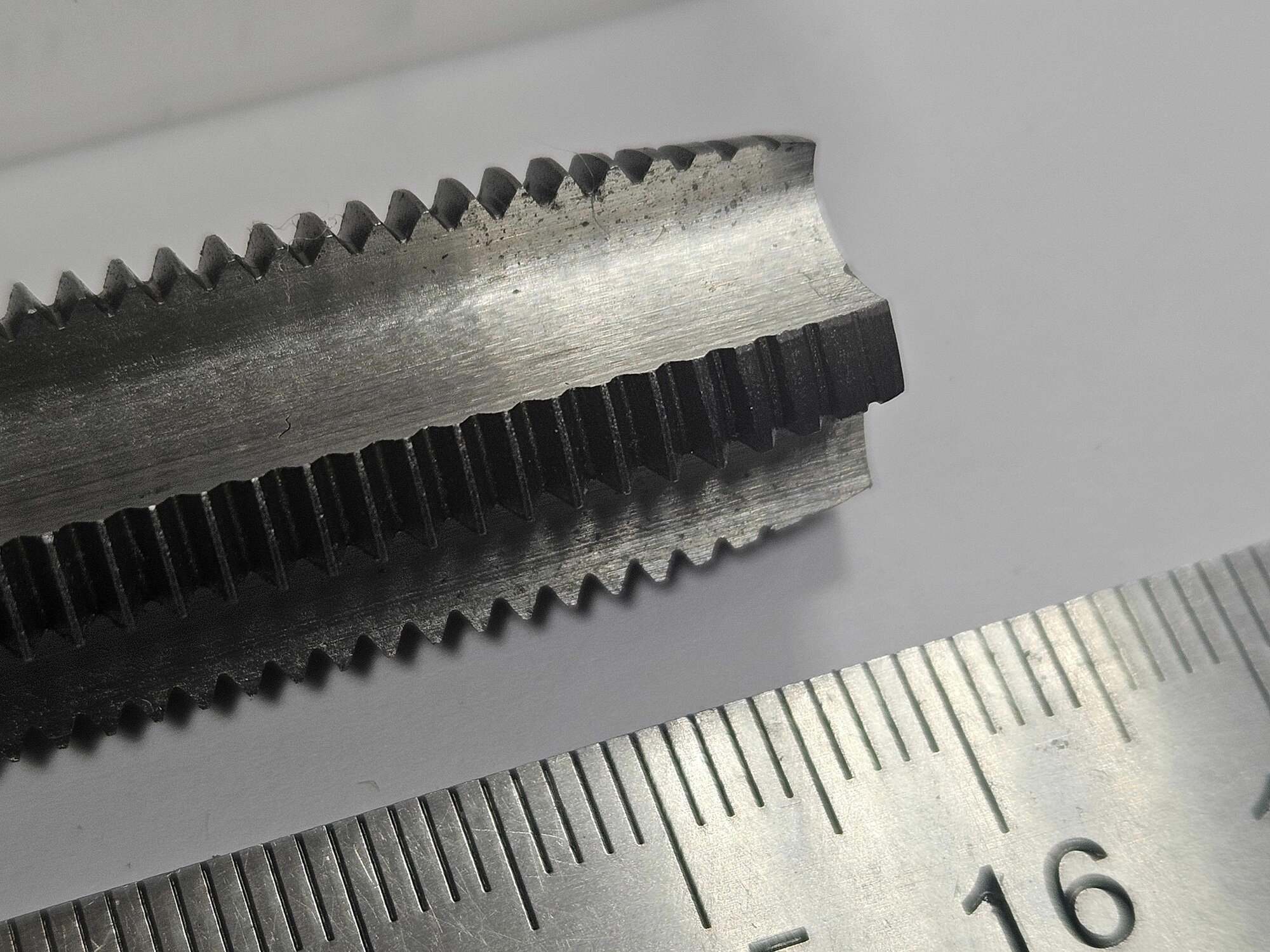 Метчик м/р М14х1,5 — фото 1