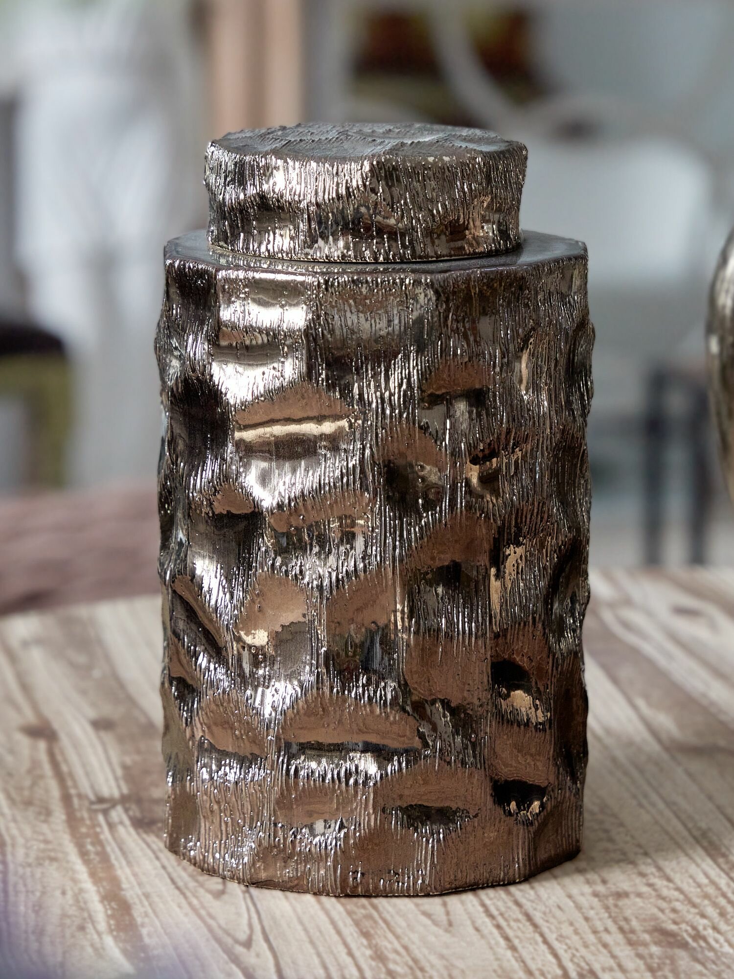 61006 Ваза с крышкой 15х15х25см керамика коричневая Glasar