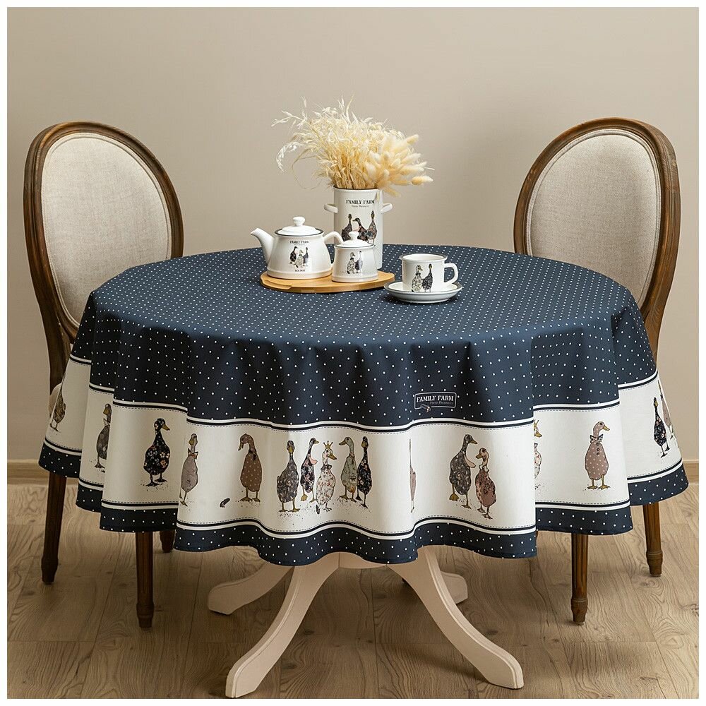 фото Скатерть круглая Family farm (синий) Размер: 190 см
