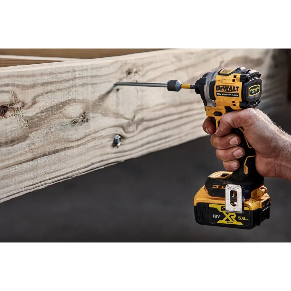 Шуруповерт импульсный аккумуляторный DeWalt DCF850N (без зу и акк) - фото №19