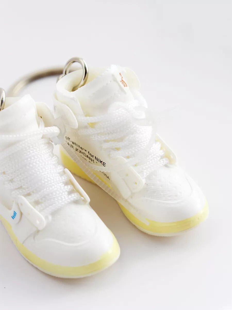 Брелок, 2 шт., белый/бежевый — фото 1