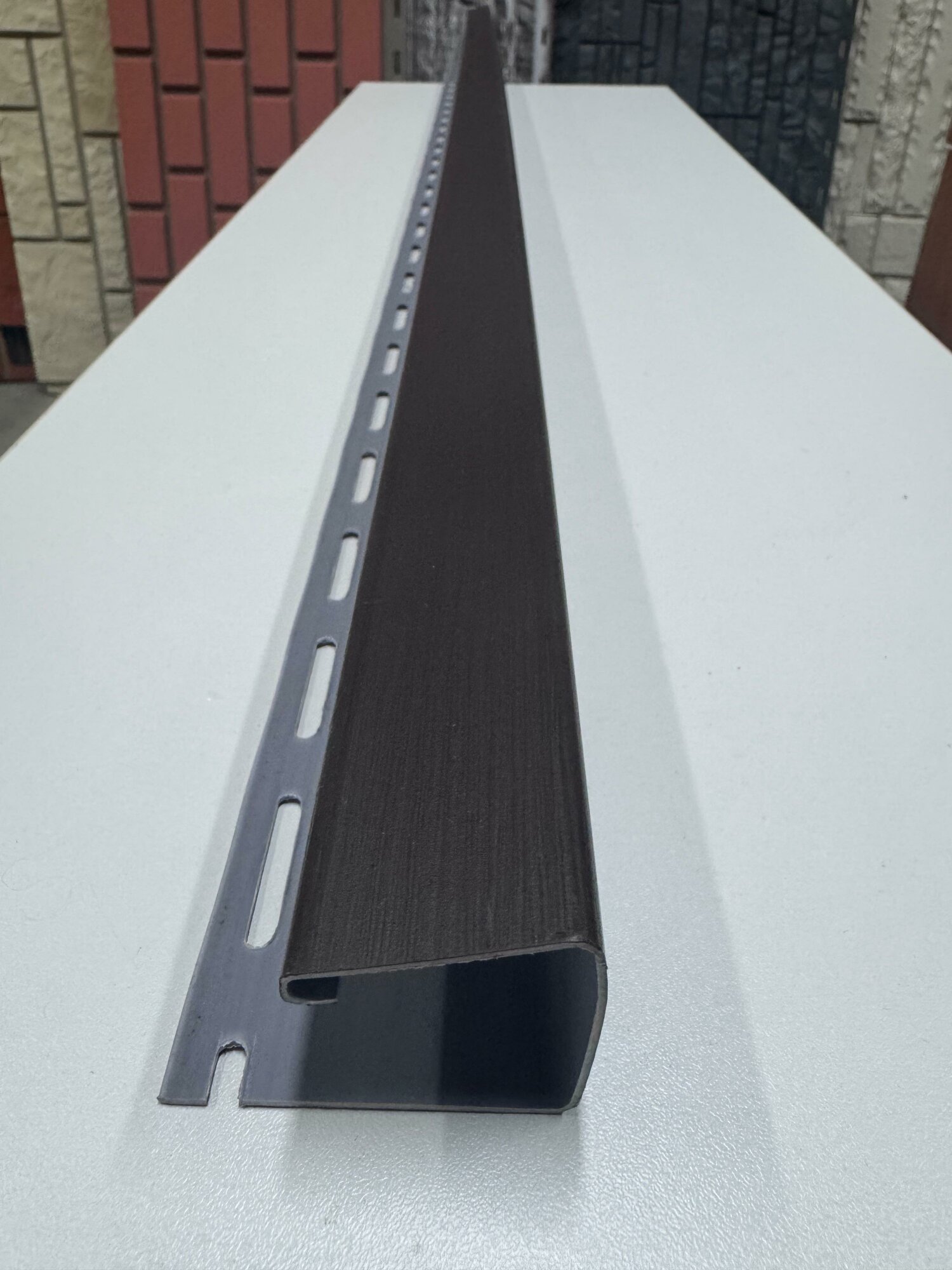 Docke Джи профиль J30 мм стартовая планка (Шоколадный)-4шт по 125м