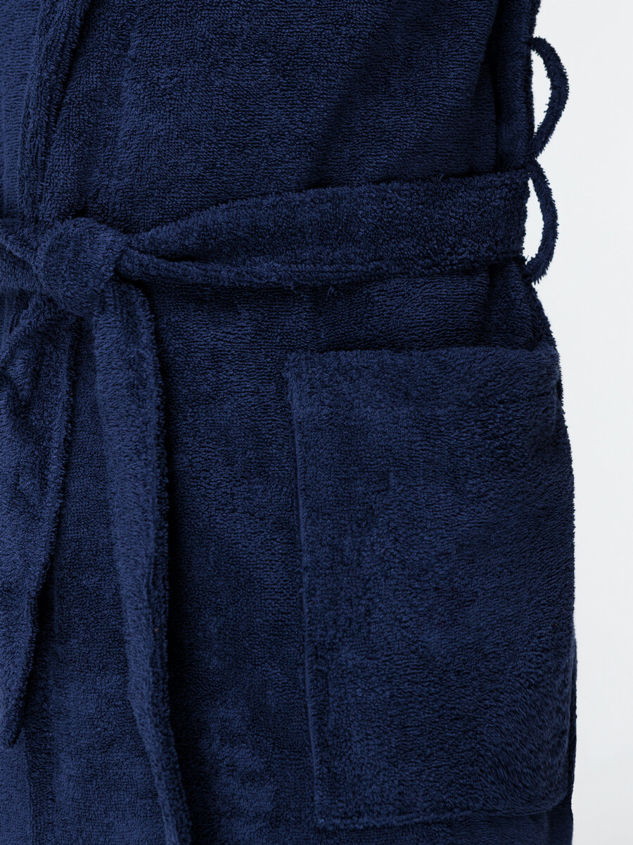 Мужской темно синий махровый халат с капюшоном 46 - фотография № 8