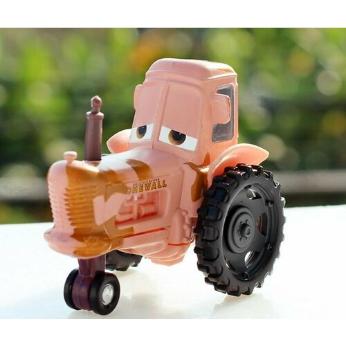 Металлическая машинка из мультфильма Тачки модель Трактор Корова 1650₽