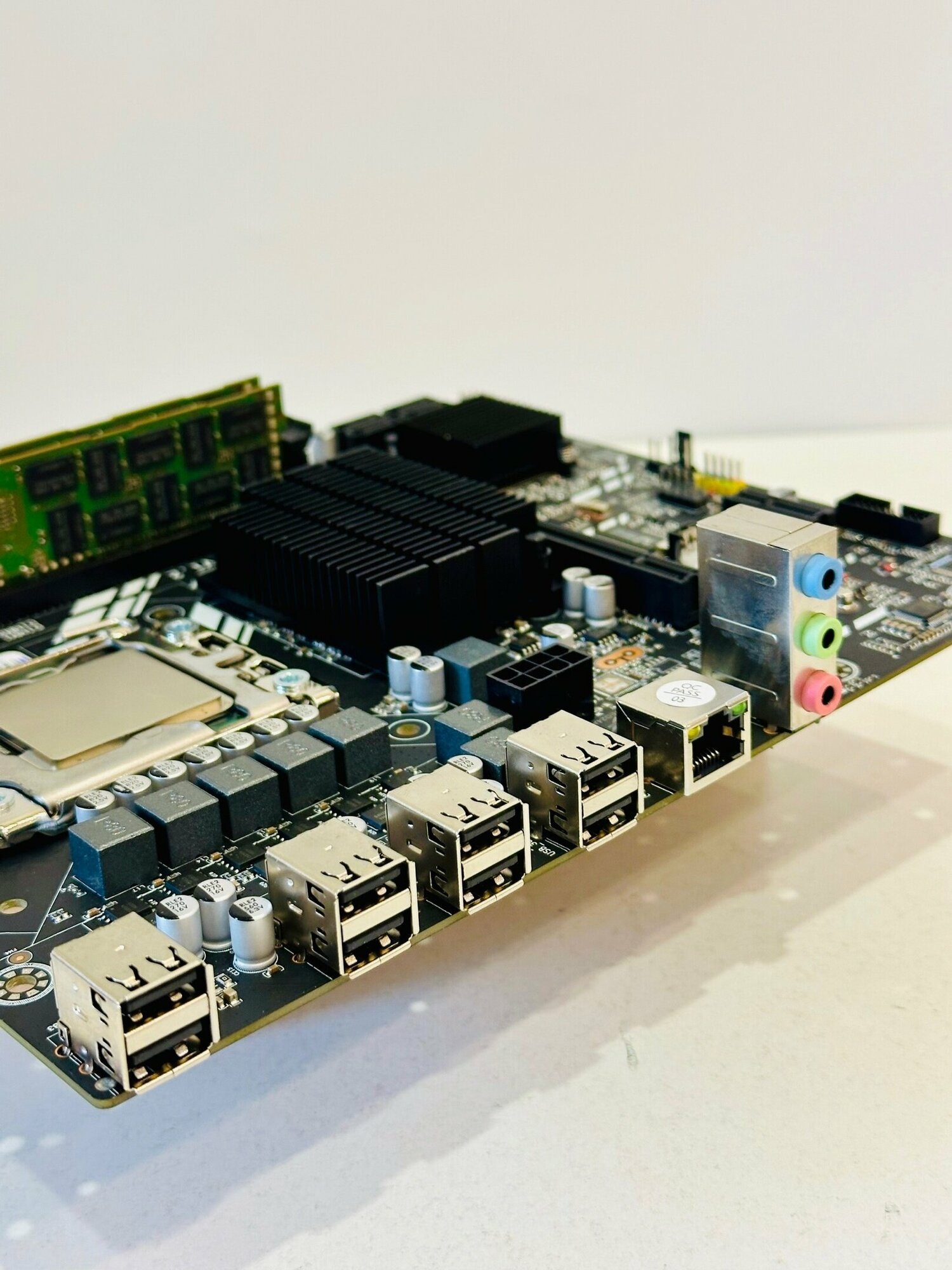 Комплект Процессор Intel Xeon Х5650 + 16GB RAM DDR3L ECC REG + материнскаяплата X58M V1.2 — фото 1