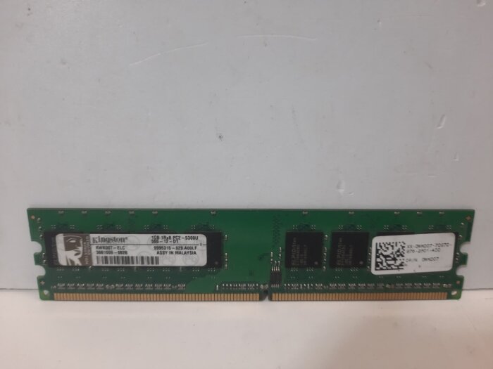 Оперативная память 1GB Kingston DDR2 PC2-5300(667) KWK007-ELC