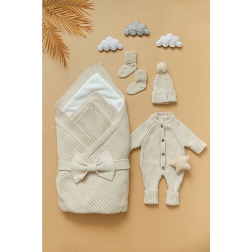 Комплект вязаный на выписку