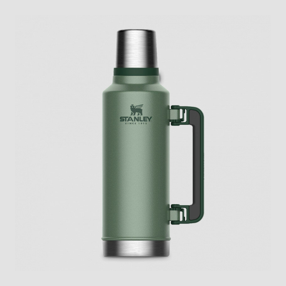 Термос Stanley Classic 1.9 L темно-зеленый, 10-11969-001