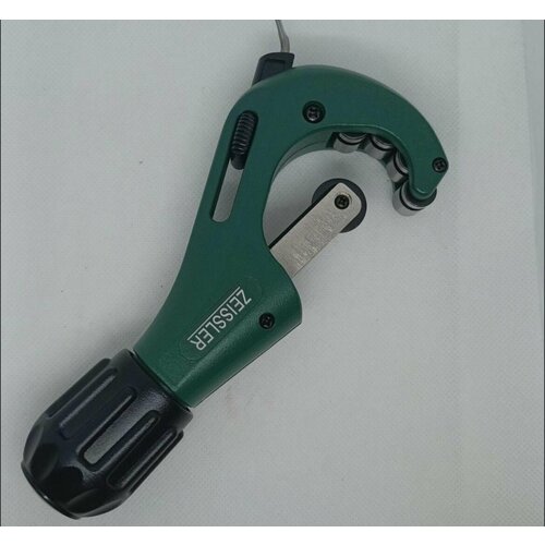 Труборез Ручной ZEISSLER Для латунных труб Для стальных труб до 42 мм 1590₽