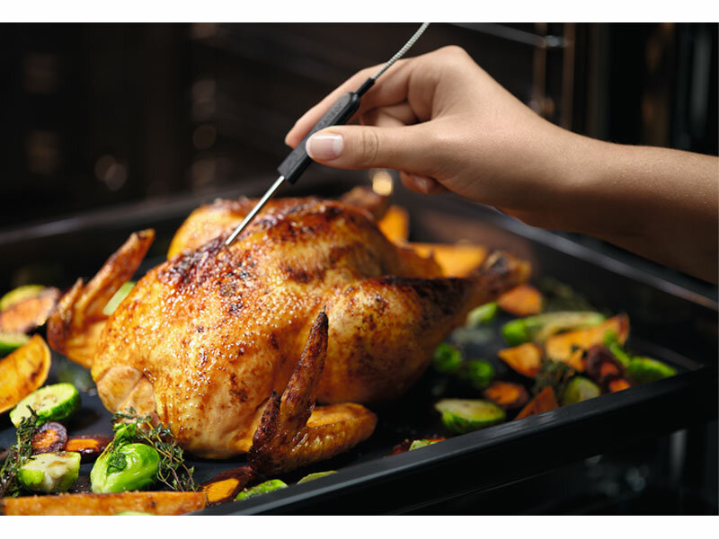 Обзор: Электрический духовой шкаф Electrolux KOEBP39WX