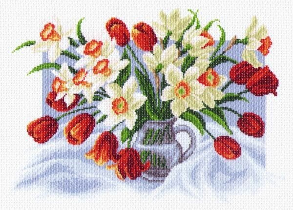 Канва с нанесенным рисунком Матренин Посад "Весенние цветы", для вышивания крестом, 26х37 см