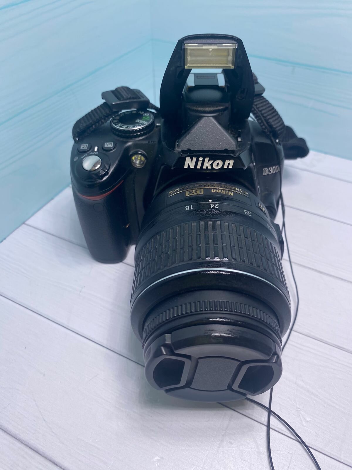 Фотоаппарат Nikon D3000 18-55mm VR