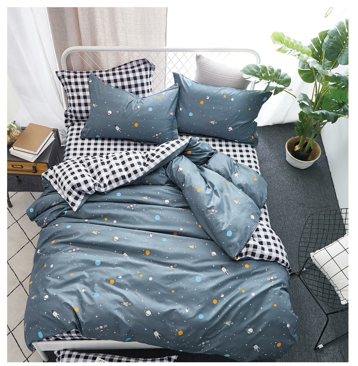 Постельное белье евро "Deluxe House Textile" на резинке по кругу