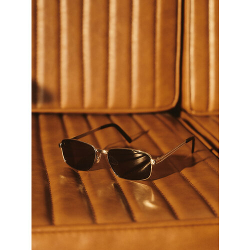 Солнцезащитные очки Zarina коричневый 929₽