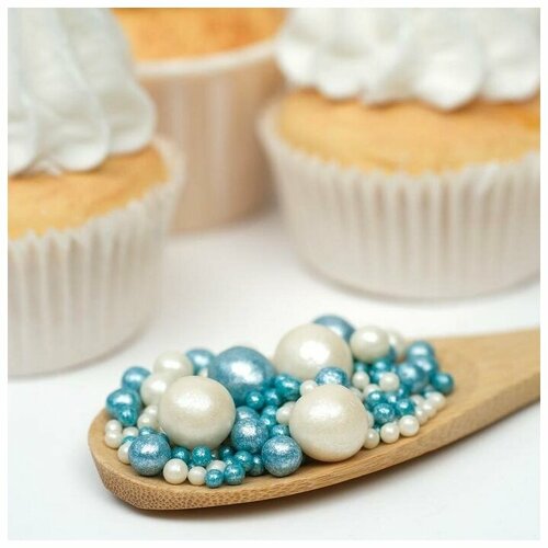 голубой, серебристый