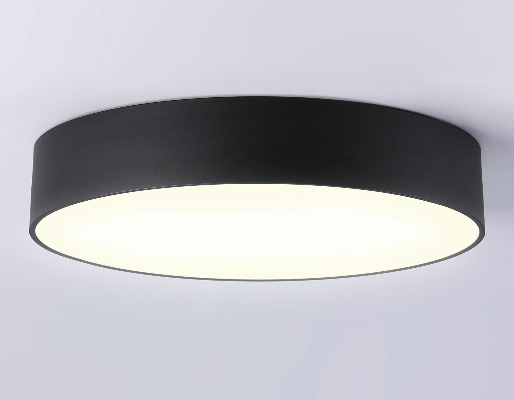 Потолочный светодиодный светильник LED 60W 3000K D500*58 (Без ПДУ), черный