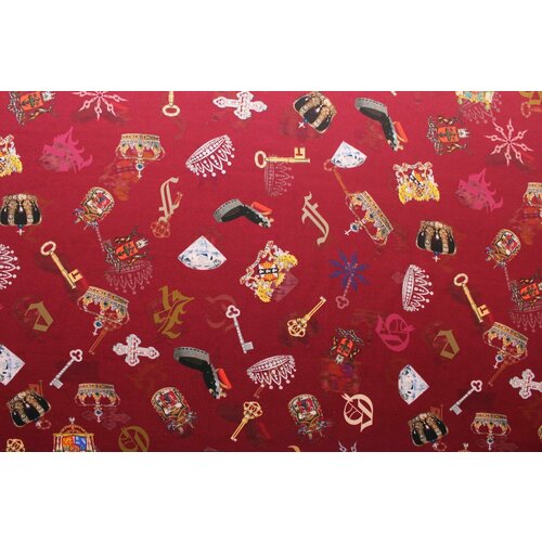 Ткань Шёлк-атлас D&G вишнёвого цвета с коронами, ключами, вензелями и кристаллами, ш132см, 0,5 м