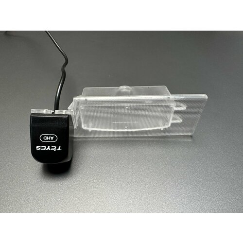 Камера заднего вида Teyes AHD для Hyundai Хендай 2011 - 2021 2490₽